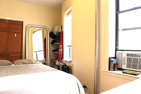 Rented by Oxford Property Group | media 69