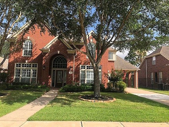 4th image of 1302 Wellshire Dr