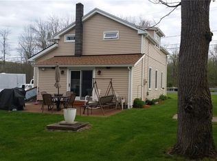 6832 County Road 32, Canandaigua, NY 14424