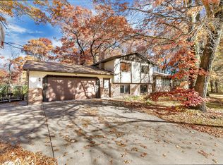 8498 Oak Ln, Becker, MN 55308