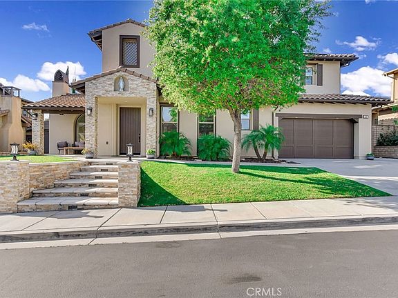 3rd image of 1127 Las Colinas Way