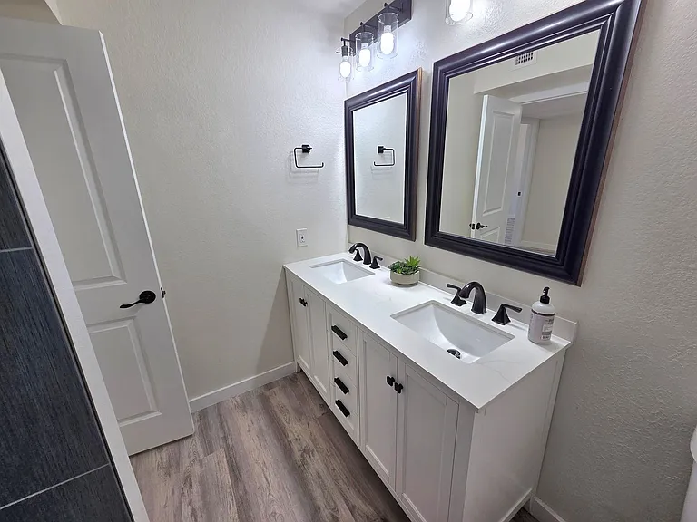 5835 E Acoma Dr — Photo 19