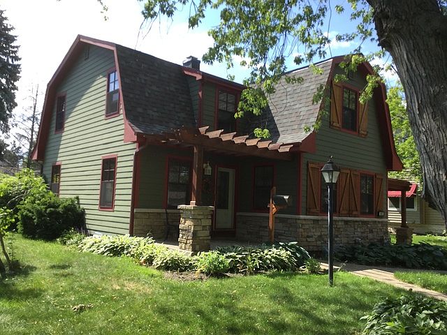 1st image of 440 S Ahrens Ave