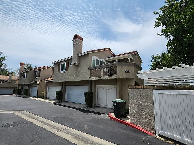 7691 Haven Ave #F — Photo 2