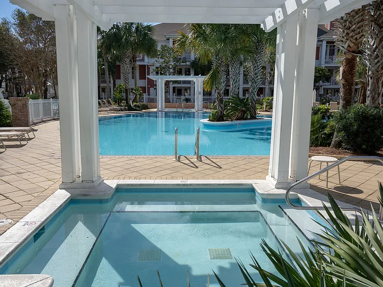 Amenities Deck Spa