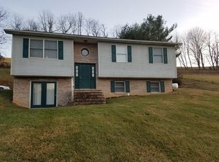 499 Belfast Mills Rd, Cedar Bluff, VA 24609