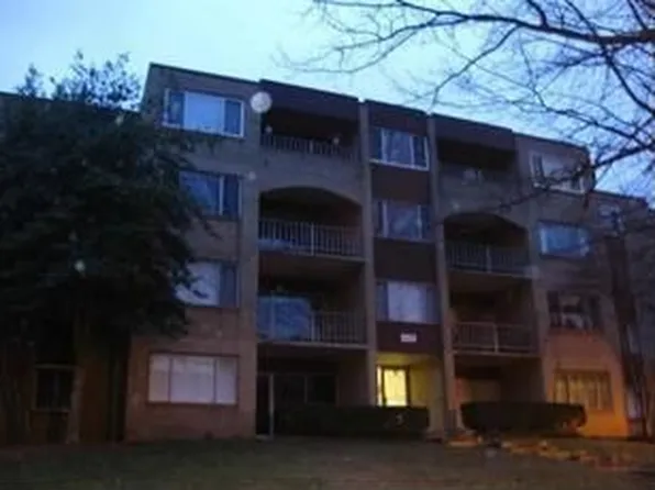 446 Girard St #313, Gaithersburg, MD 20877