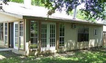 4th image of 1201 Fillmore Dr