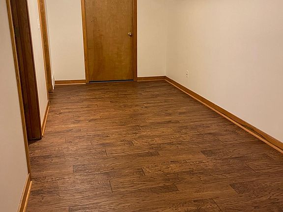 4th image of 1186 Cranberry Ct