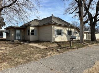 206 S Peabody St, Nickerson, KS 67561