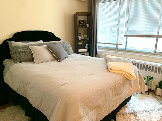 Rented by Corcoran | media 5