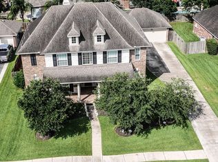 2905 Green Forest Ln, Pearland, TX 77581