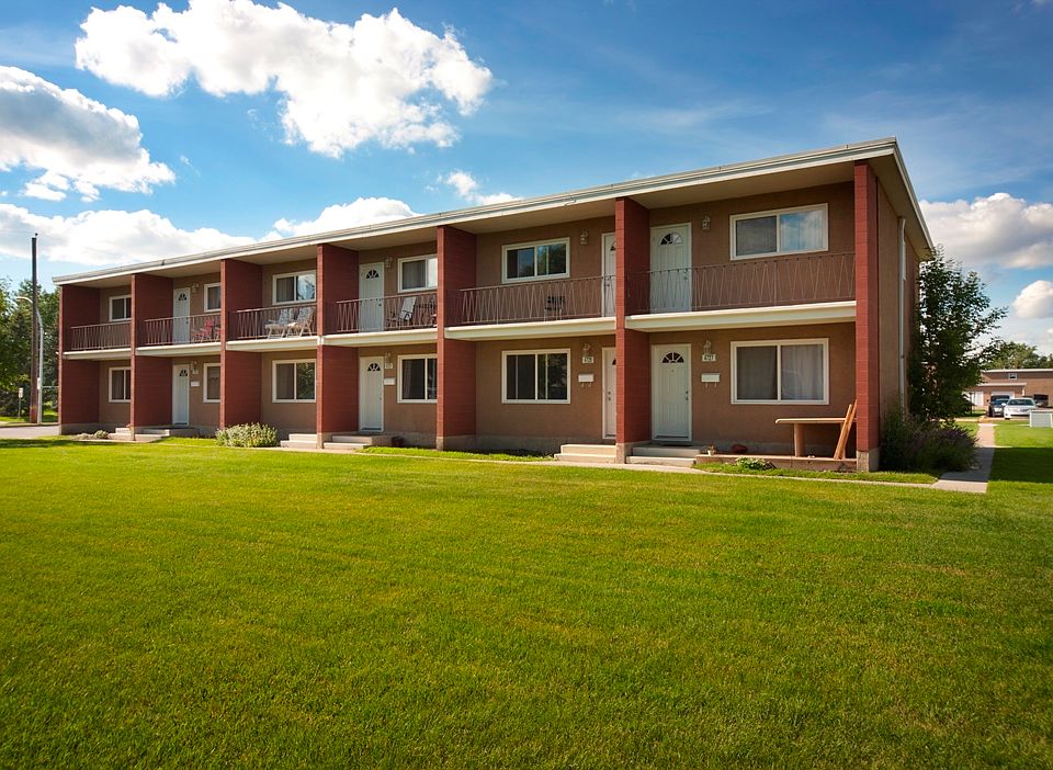 1st image of 4905 107th St NW #3-Bedroom
