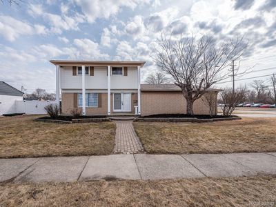 11833 Phyllis St, Taylor, MI, 48180