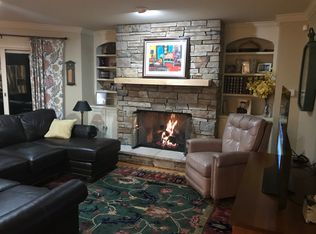 5 Partridge Rd, New Hartford, NY 13413