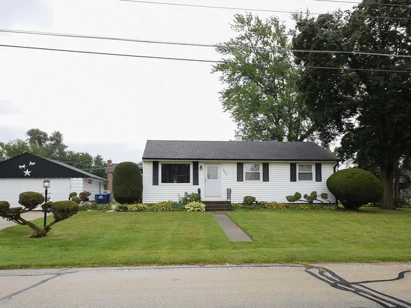 563 E Forest Ave, Des Plaines, IL 60018