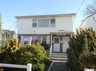 23 S Grove St, Valley Stream, NY 11580