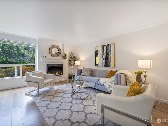 5th image of 14836 SE 16th Street #7