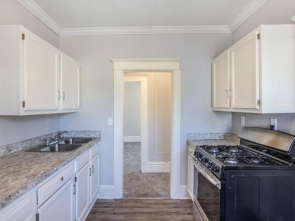 3rd image of 334 Ames St NE #2