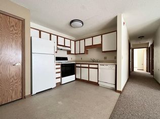 1430 Cemetery Rd #201, River Falls, WI 54022