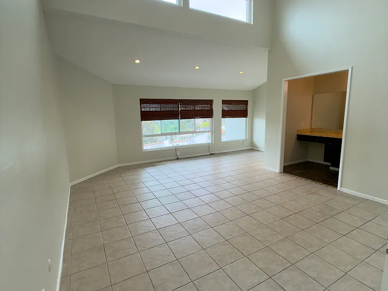 2431 La Costa Ave #D — Photo 9