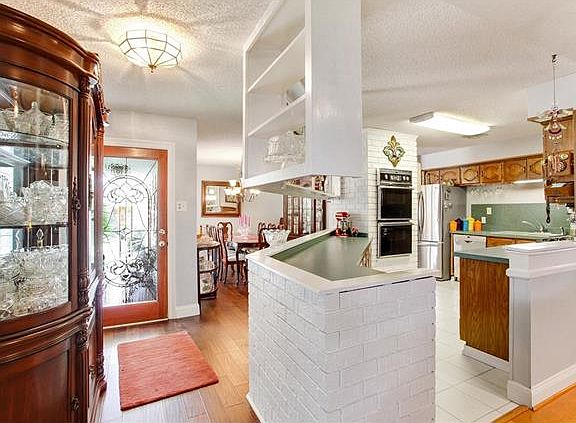 2nd image of 332 Ormond Village Dr