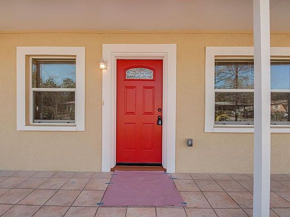 2nd image of 2130 W Rambla St