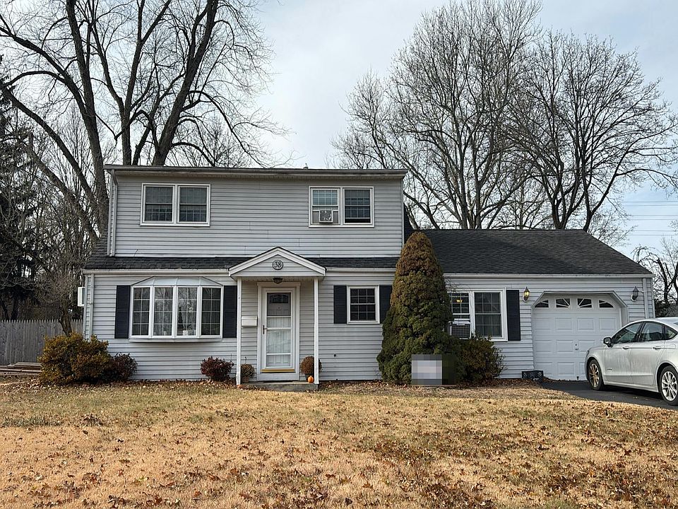 1st image of 38 Village Rd