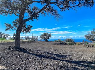 92-1418 Moana Dr #3, Captain Cook, HI 96704