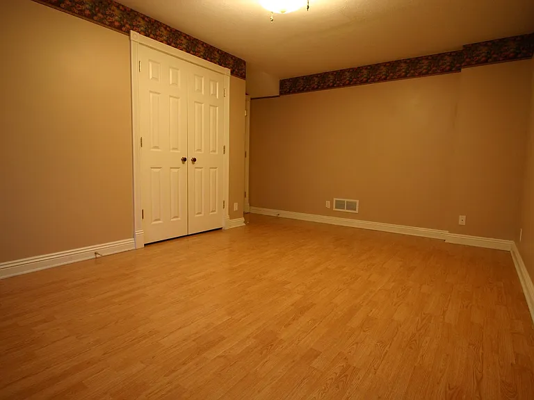 4833 Meredeth St — Photo 37