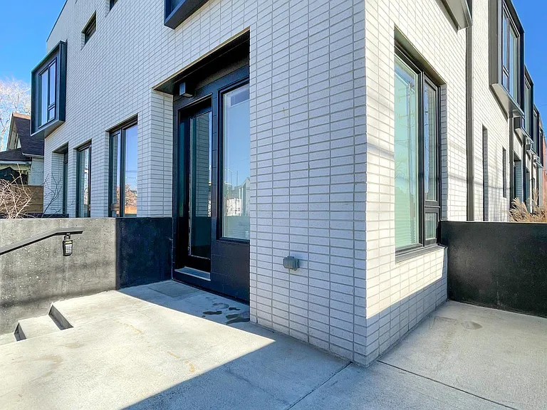 3400 Lawrence St #3400 — Photo 39