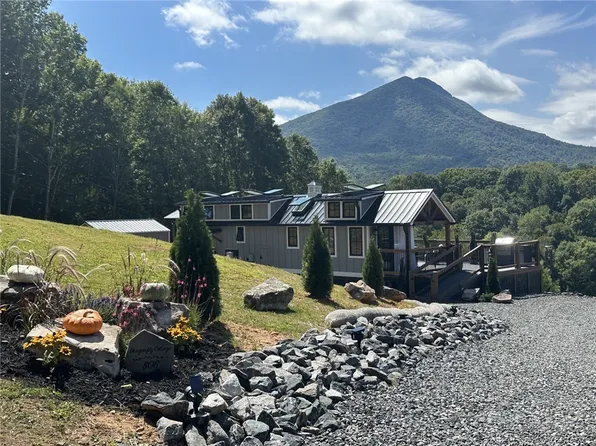 806 Crestview Drive, Creston, NC 28615