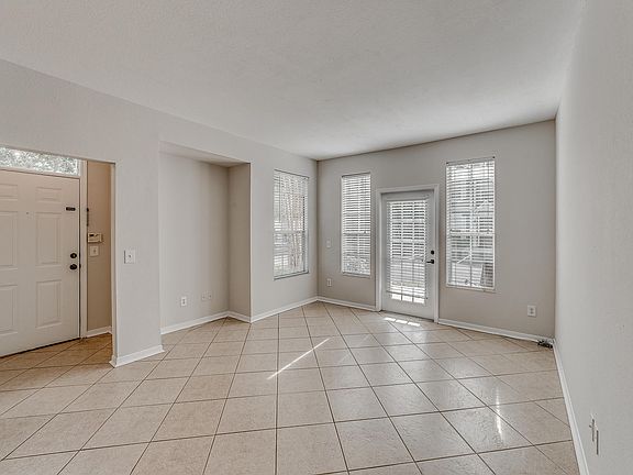 4th image of 13703 RICHMOND PARK Drive #2501