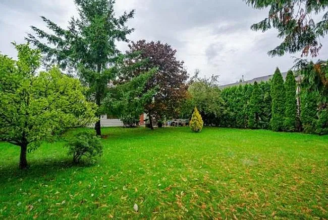 5 bed, 1963 sqft, $3,800 — Photo 1