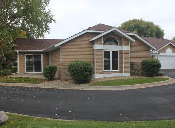 2nd image of 2131 Glenhaven Ln N