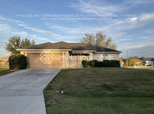 463 NE 3rd Pl, Cape Coral, FL 33909