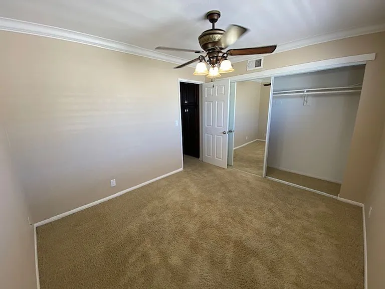 8041 Worthy Dr — Photo 8