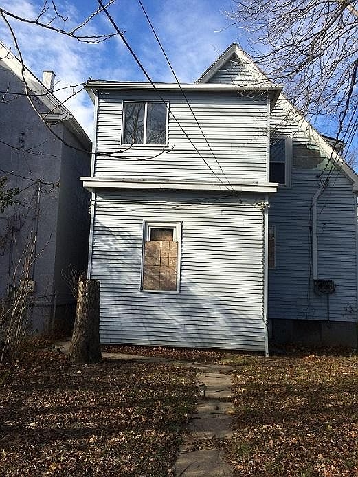 2nd image of 3208 N 13th St #3208A