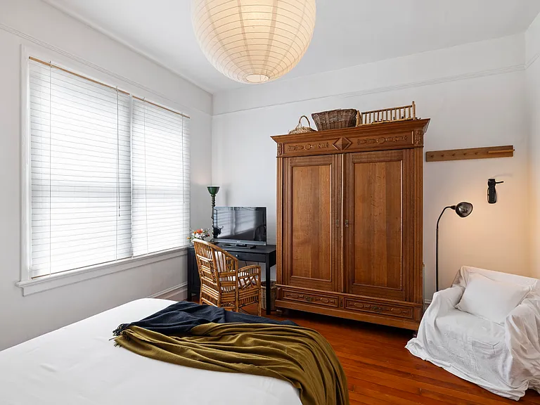 121 Varennes St #1F — Photo 3