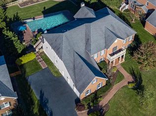 25592 Arthur Pl, Chantilly, VA 20152