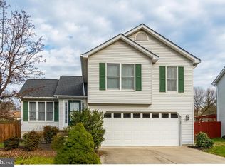 21388 Carmen Woods Dr, Lexington Park, MD 20653