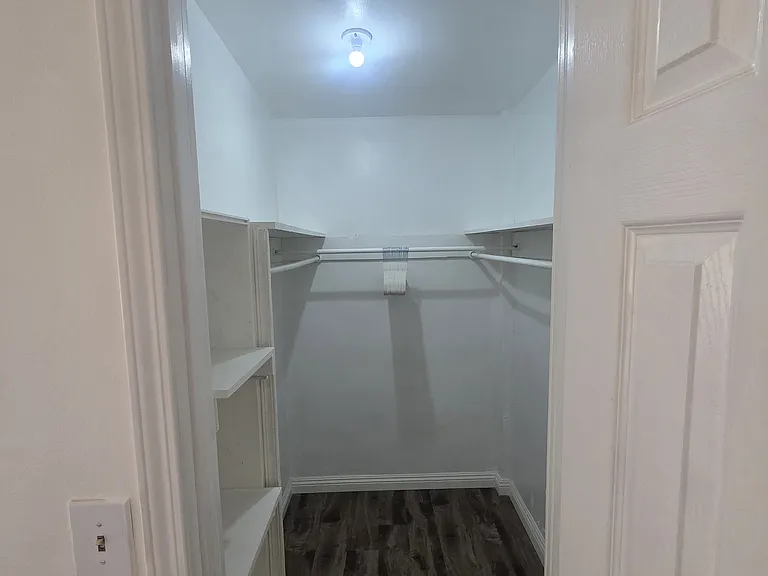 3823 Daleview Ave — Photo 12