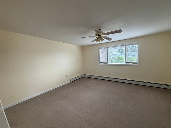 2nd image of 238 4th St #2