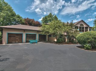 1540 Summit Lake Rd, Clarks Summit, PA 18411