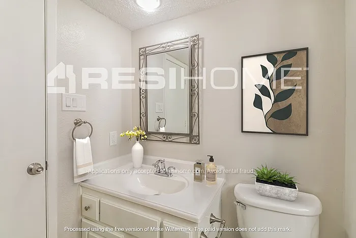3105 Princess Ln — Photo 12