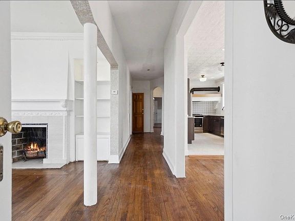 4th image of 720 Franklin Boulevard