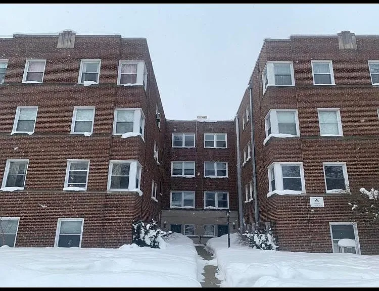 7220 N Claremont Ave #AJ — Photo 10
