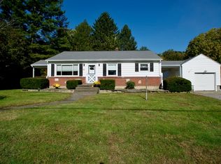 401 Benson Rd, Northbridge, MA 01534