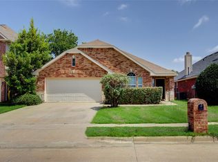 4545 Indian Rock Dr, Fort Worth, TX 76244