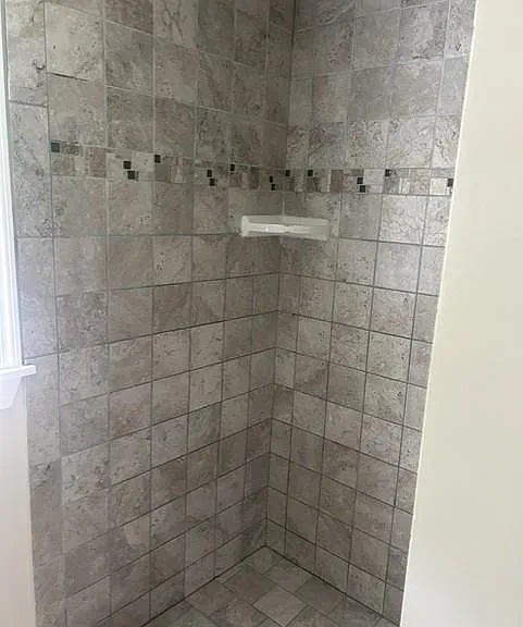 27 Gatto Dr — Photo 12